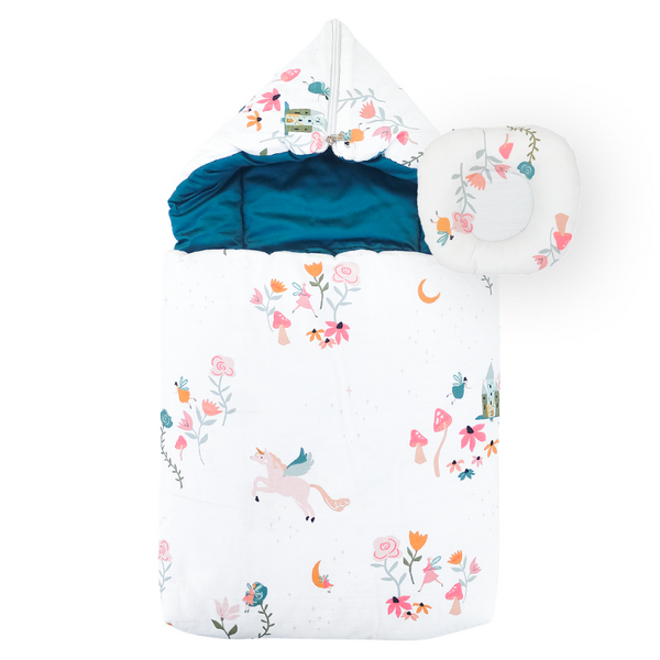 Unicorn Print Hooded Carrynest with head shaping Pillow